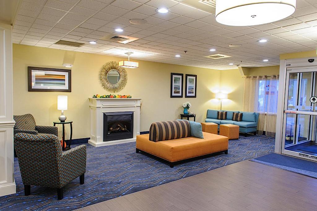 Holiday Inn Express - Ludlow - Chicopee Area By Ihg Luaran gambar