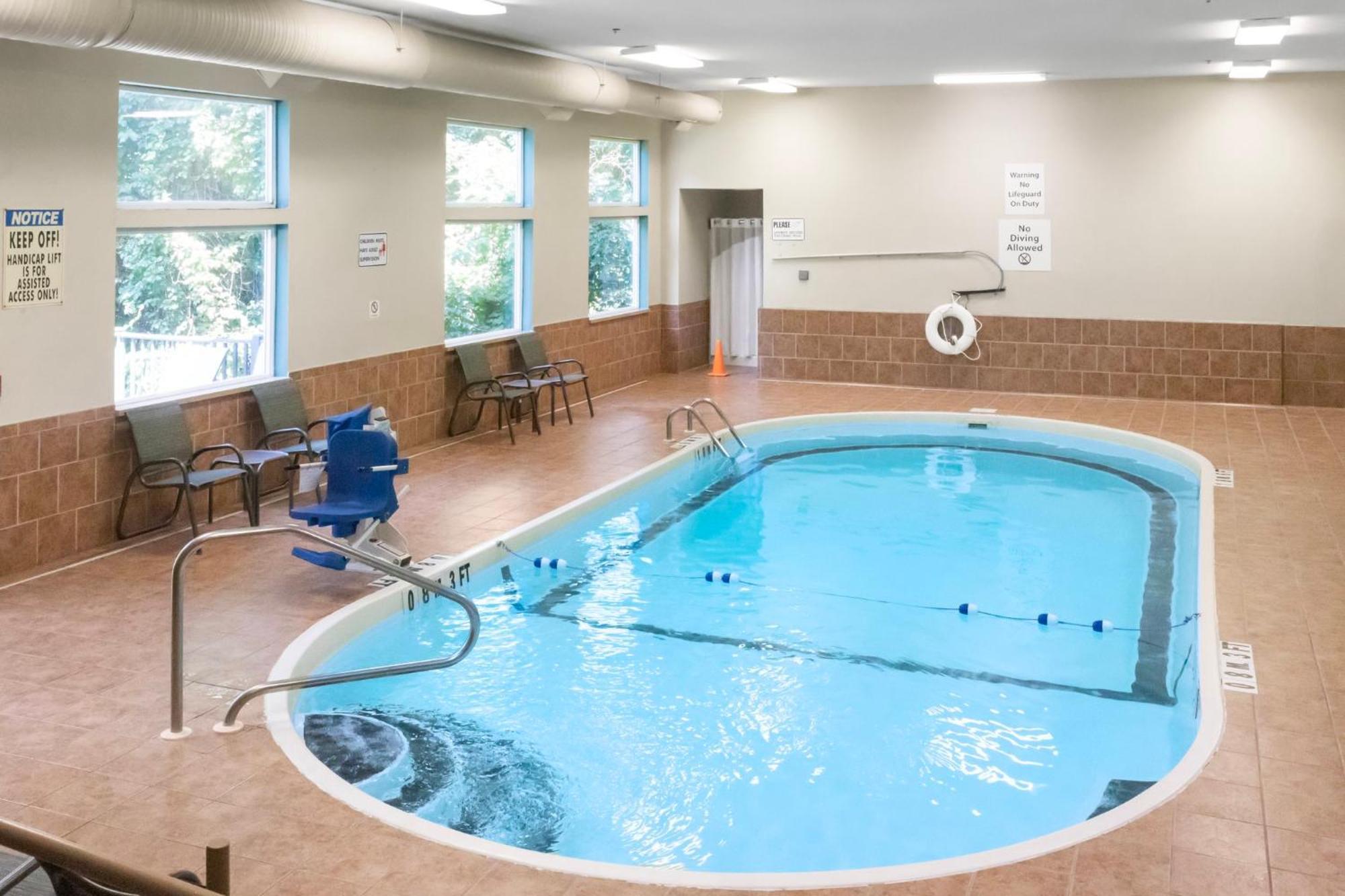 Holiday Inn Express - Ludlow - Chicopee Area By Ihg Luaran gambar