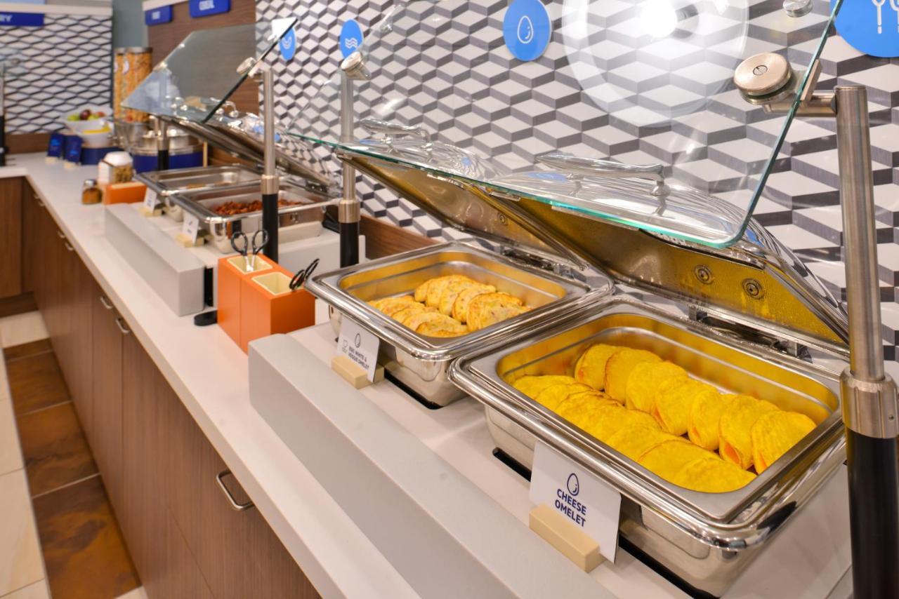 Holiday Inn Express - Ludlow - Chicopee Area By Ihg Luaran gambar